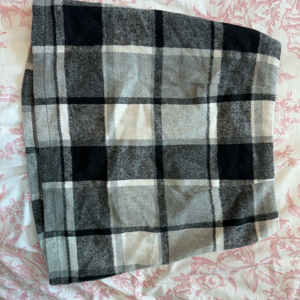 Cupshe Black and Gray Plaid Mini Skirt